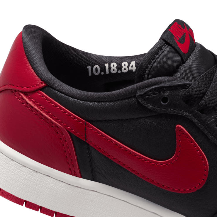Air Jordan 1 Retro Low OG Banned (GS) Angle 7
