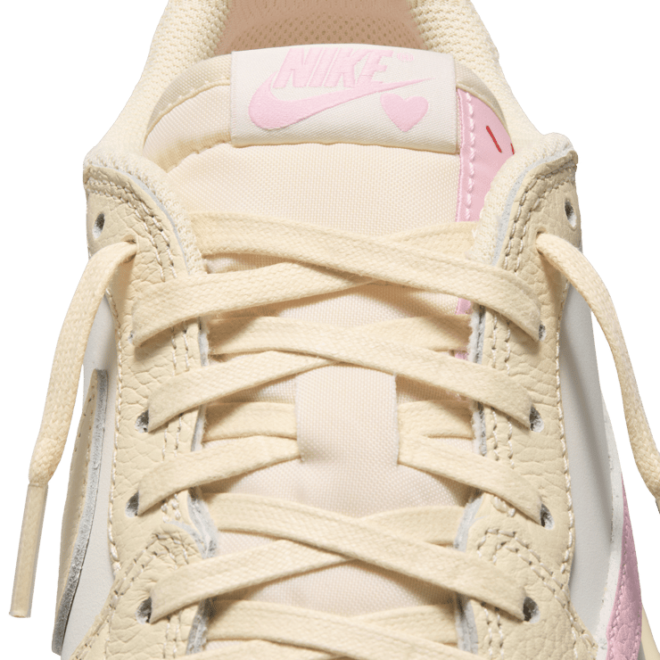 Air Jordan 1 Retro Low OG Travis Scott Shy Pink Angle 8