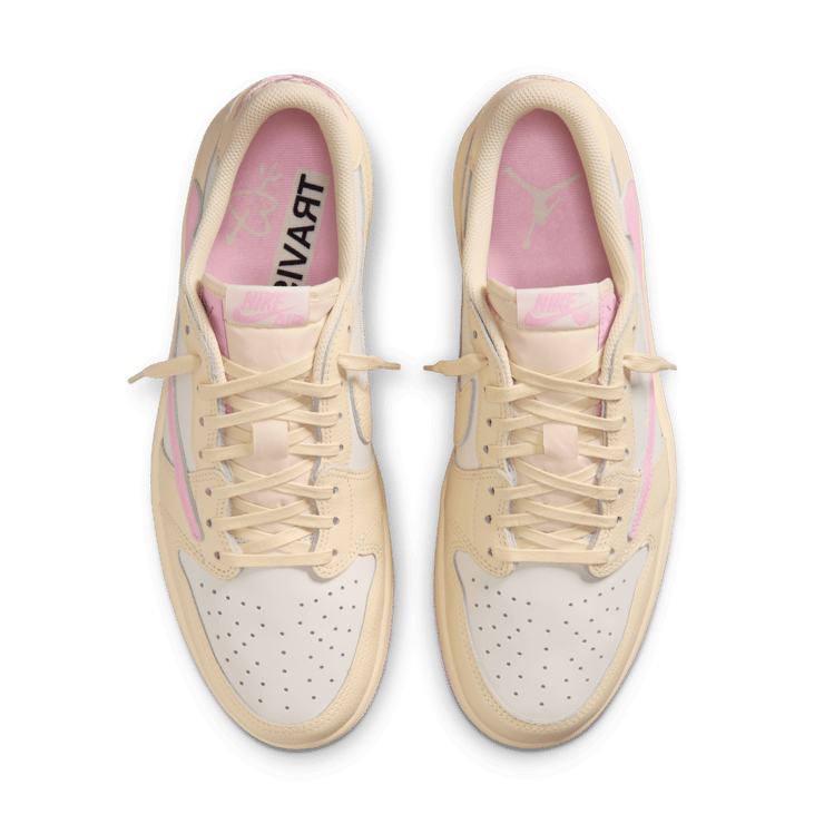 Air Jordan 1 Retro Low OG Travis Scott Shy Pink Angle 3