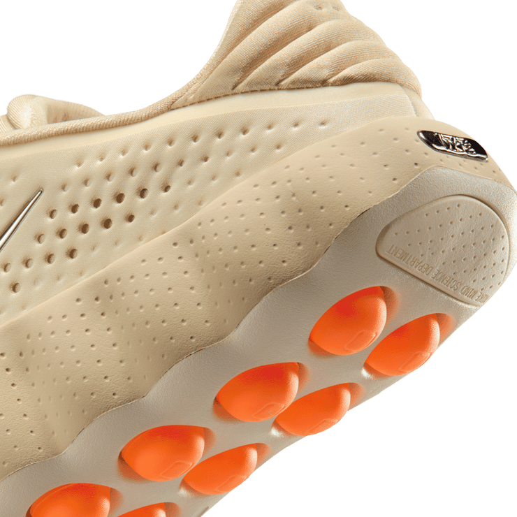 Nike Mind 002 Light Khaki Angle 15