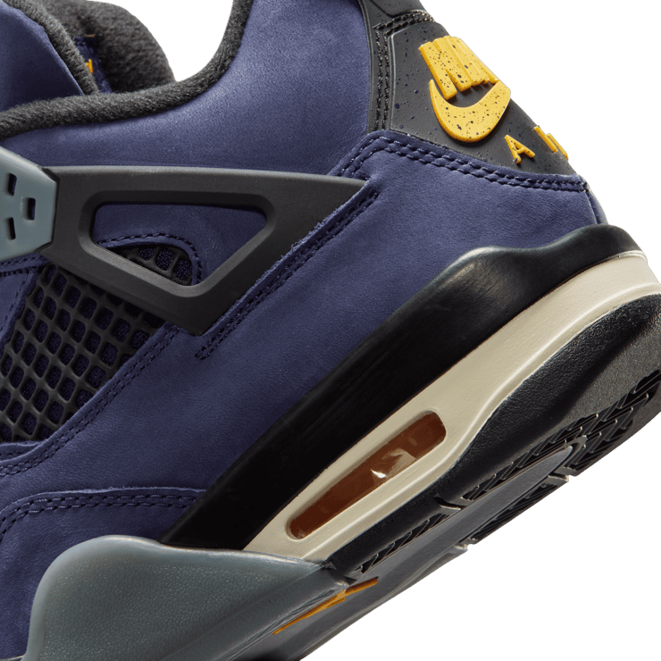 Air Jordan 4 Retro Lakers (GS) Angle 12