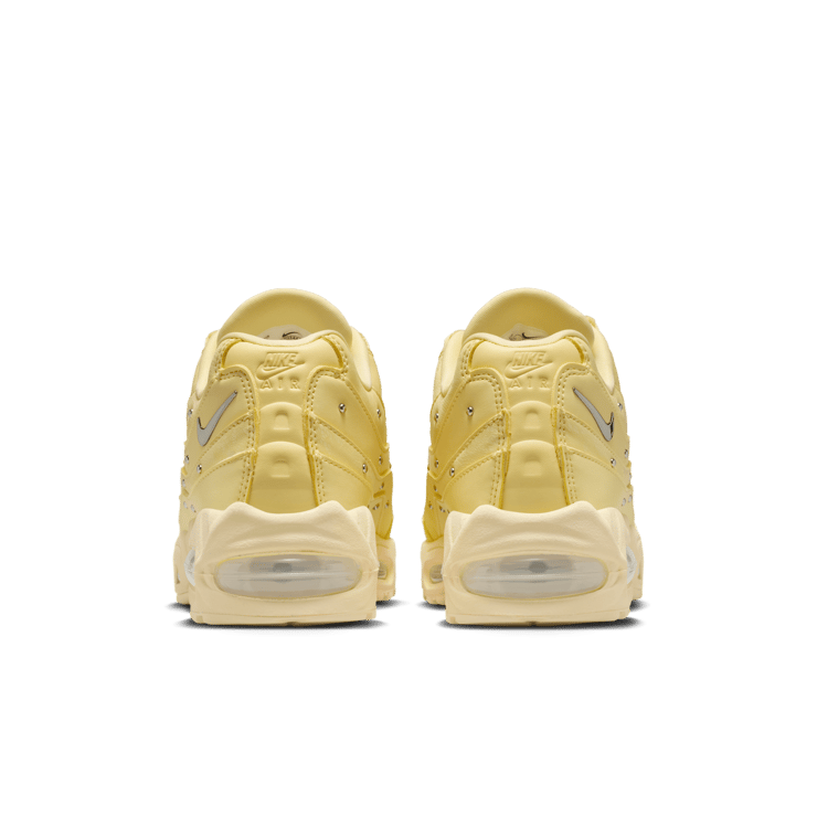 Nike Air Max 95 Soft Yellow (W) Angle 5