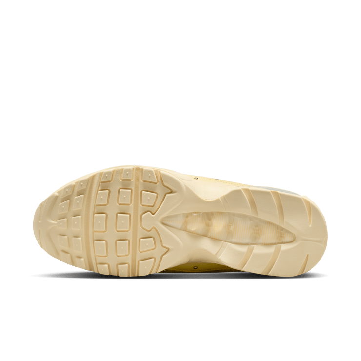 Nike Air Max 95 Soft Yellow (W) Angle 1