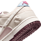 Nike Dunk Low Valentine's Day 2026 (W) Angle 6