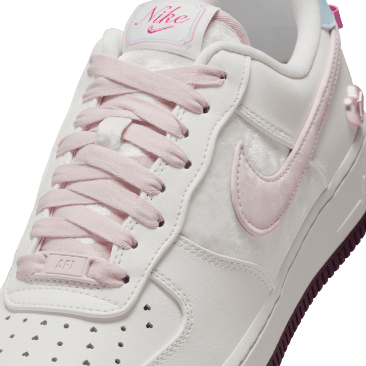 Nike Air Force 1 Low Valentine's Day 2026 (W) Angle 9