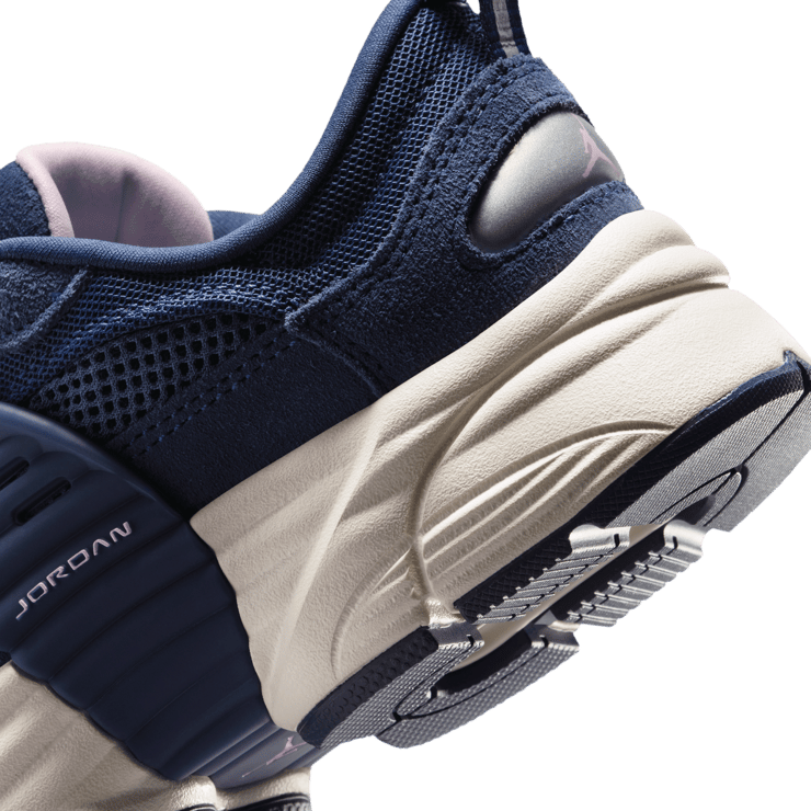 Jordan Trunner O/S Midnight Navy (GS) Angle 6