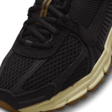 Nike Zoom Vomero 5 Premium Black Sesame (W) Angle 4