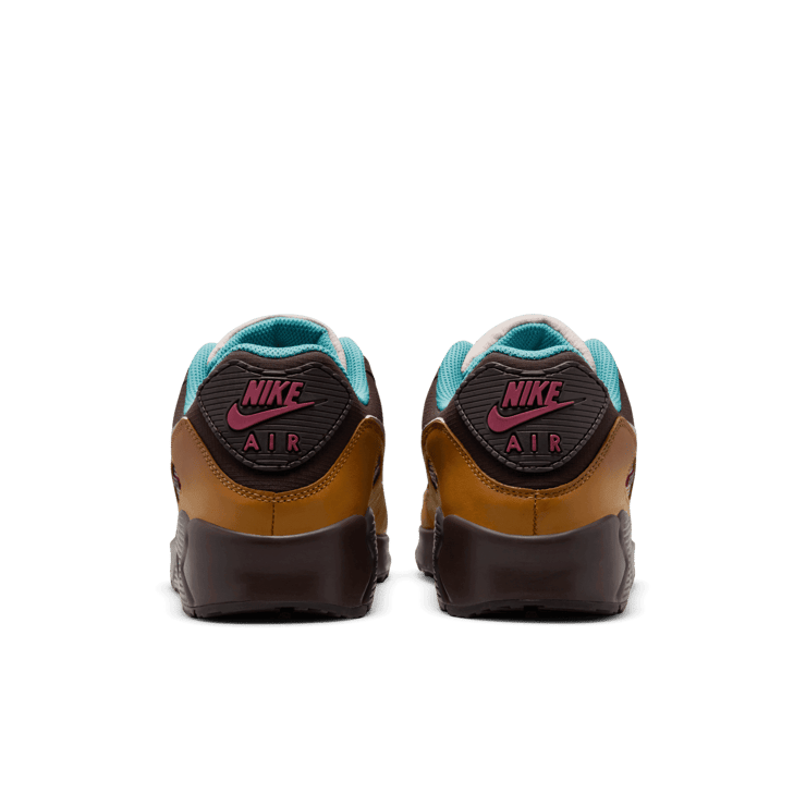 Nike Air Max 90 Gore-Tex Velvet Brown Angle 3