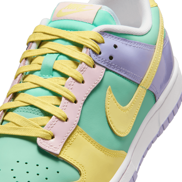 Nike Dunk Low Easter (2026) Angle 8
