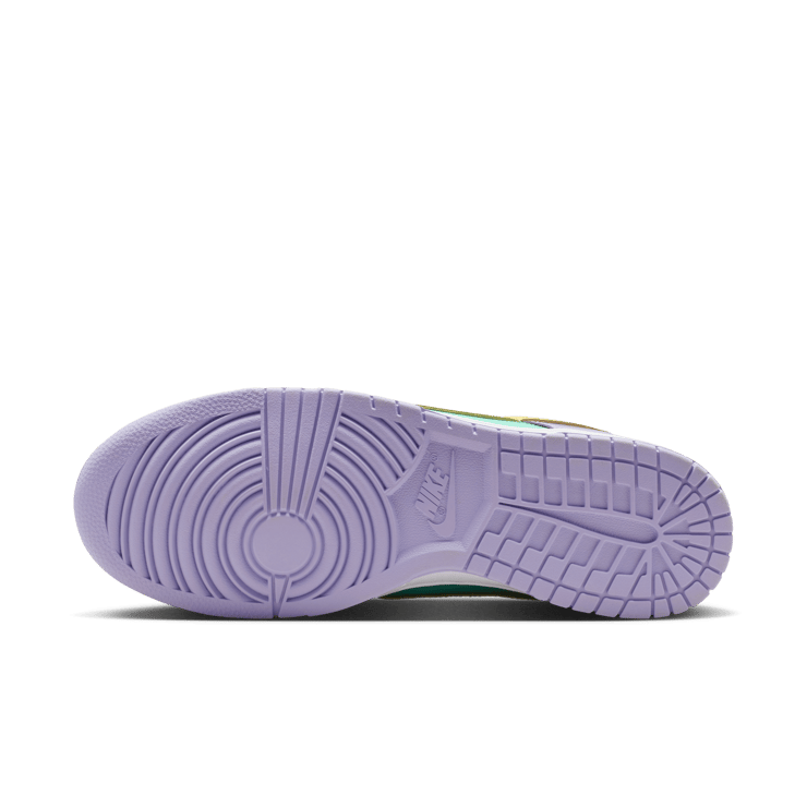 Nike Dunk Low Easter (2026) Angle 3