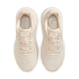 Nike Vomero Premium Chalk Angle 5
