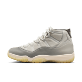 Air Jordan 11 Retro Tokyo Angle 2