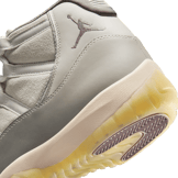 Air Jordan 11 Retro Tokyo Angle 8