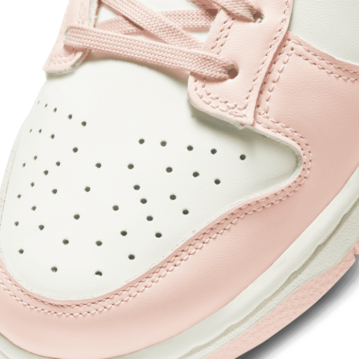 Nike Dunk Low Orange Pearl Angle 4