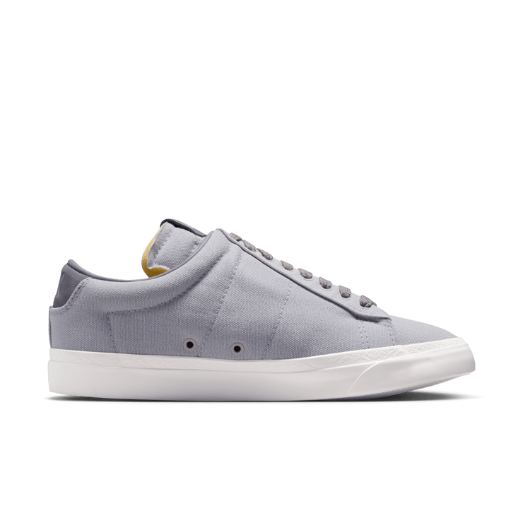Nike Blazer Low Devin Booker Pearl Grey Angle 0