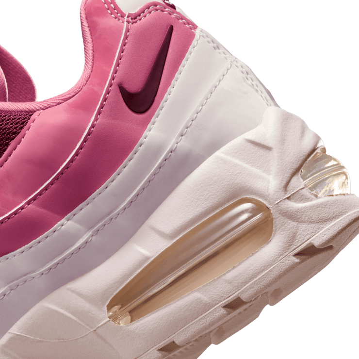 Nike Air Max 95 Big Bubble Valentine's Day (W) Angle 5