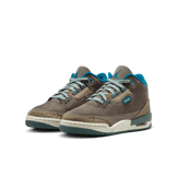 Air Jordan 3 Retro Olive Grey (GS)  Angle 5