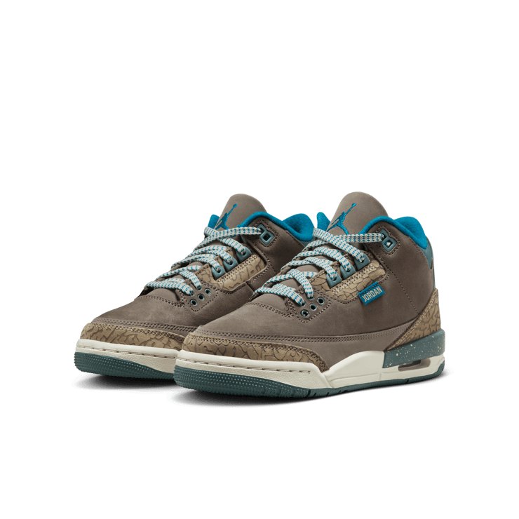 Air Jordan 3 Retro Olive Grey (GS)  Angle 5