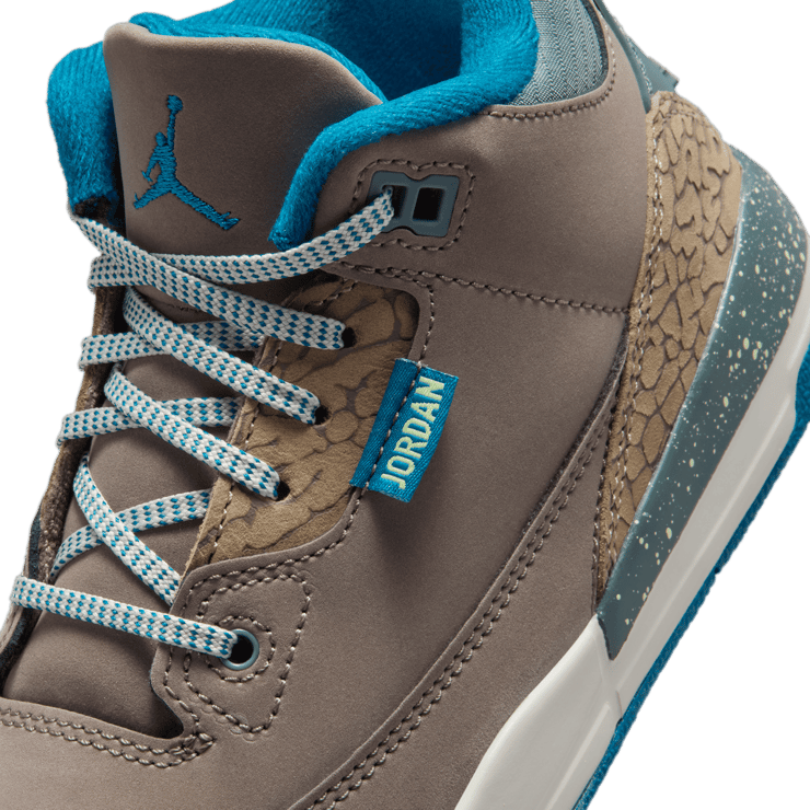 Air Jordan 3 Retro Olive Grey (PS) Angle 10