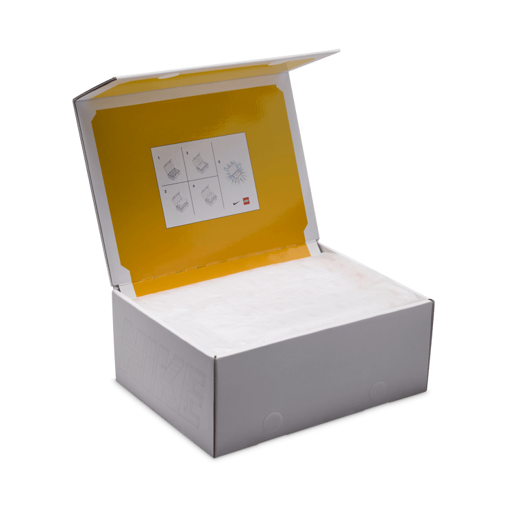 Nike Air Max 95 Lego Neon (GS) Angle 5