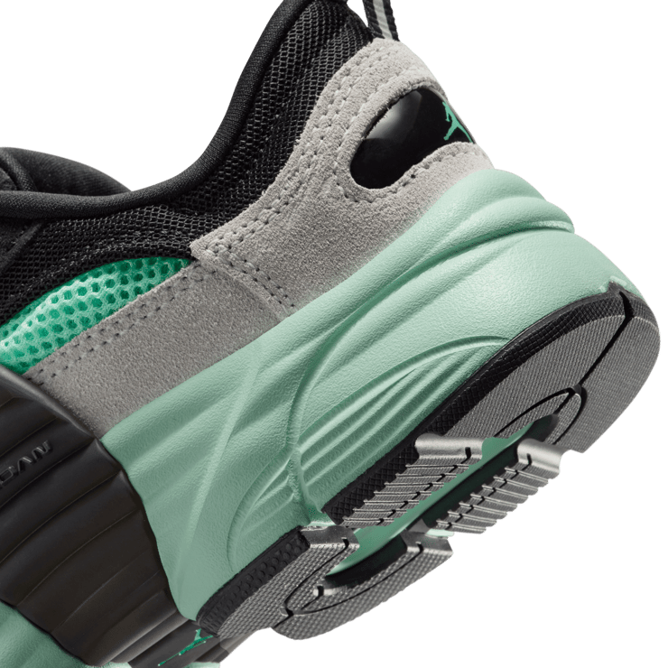 Jordan Trunner O/S Black Jade Aura (GS) Angle 6