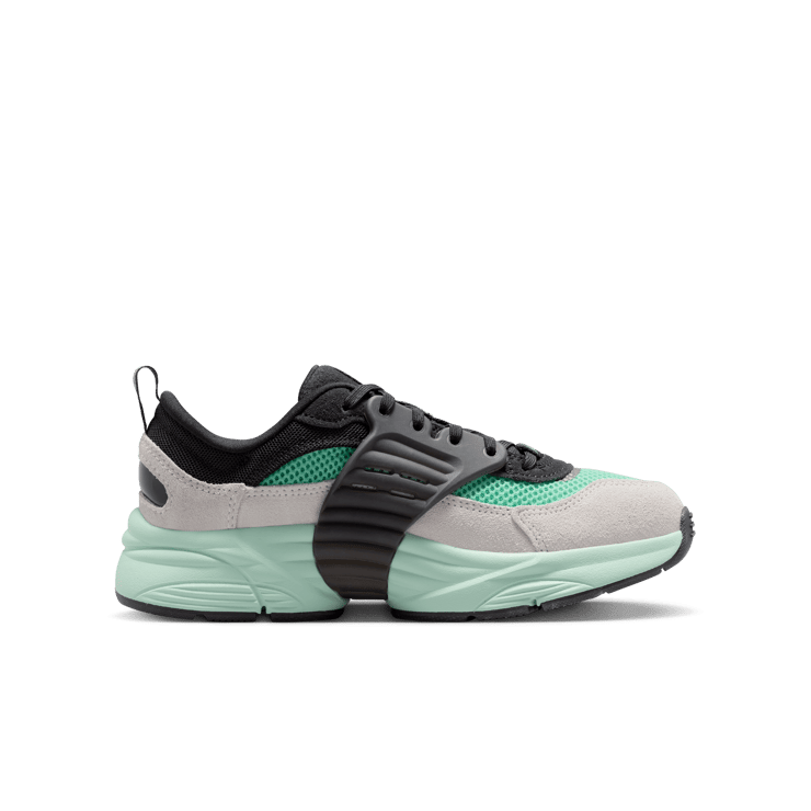 Jordan Trunner O/S Black Jade Aura (GS) Angle 4