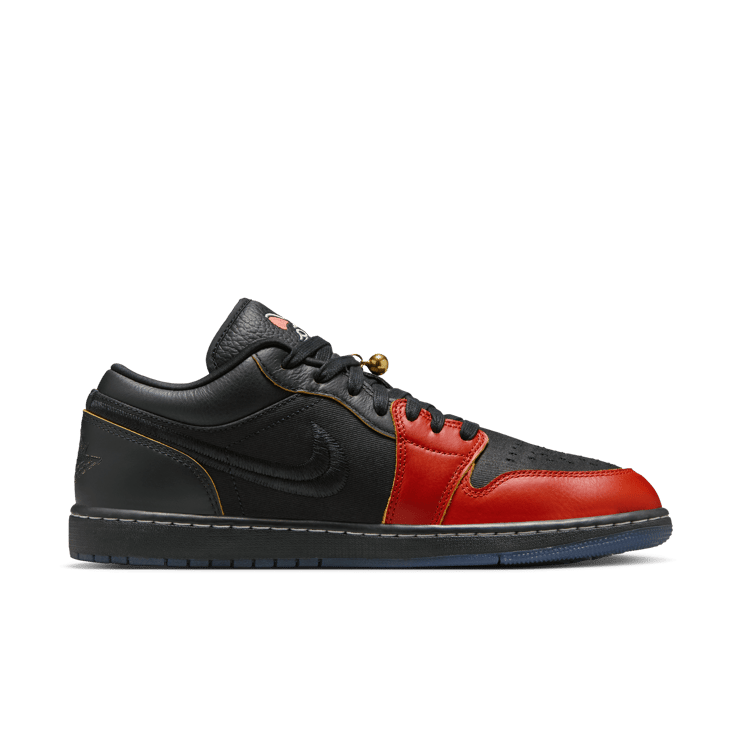 Air Jordan 1 Low SE Maneki-Neko Angle 4