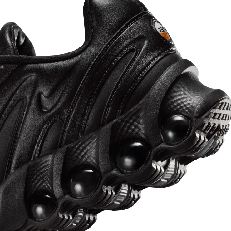 Nike Air Max Dn8 SP Black Leather Angle 7