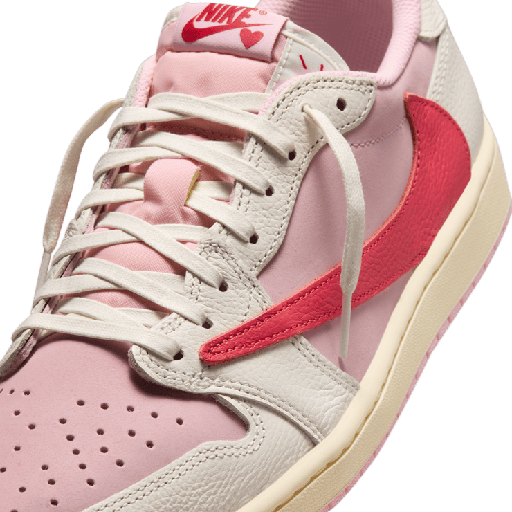Air Jordan 1 Retro Low OG Travis Scott Sail Tropical Pink Angle 5