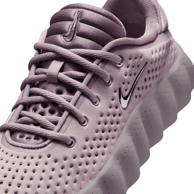 Nike Mind 002 Light Violet Ore (W) Angle 9