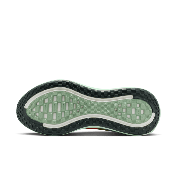 Nike Vomero Plus Multi-Color Angle 3