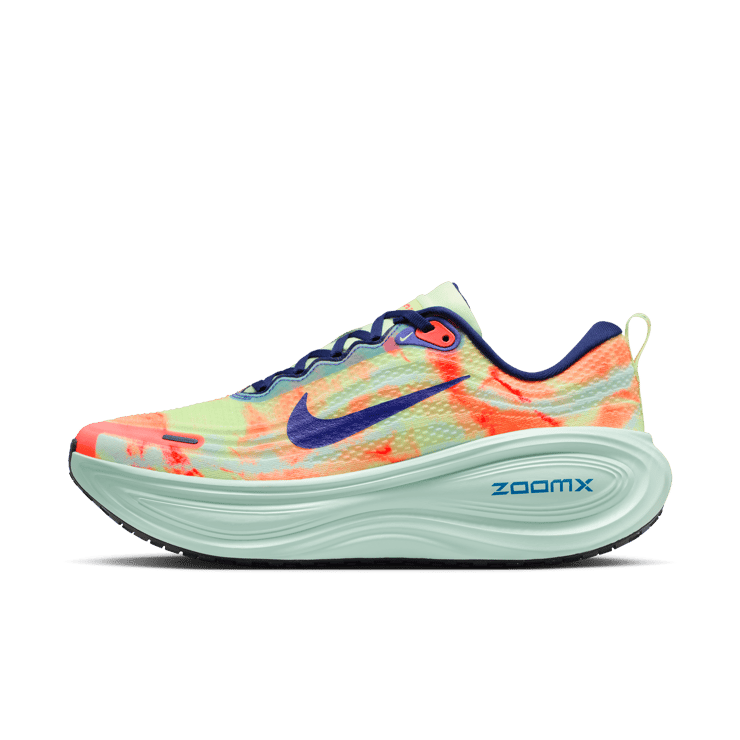 Nike Vomero Plus Multi-Color Angle 4