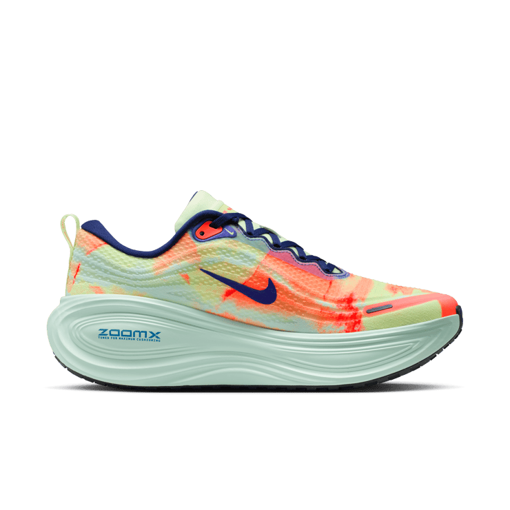 Nike Vomero Plus Multi-Color Angle 2