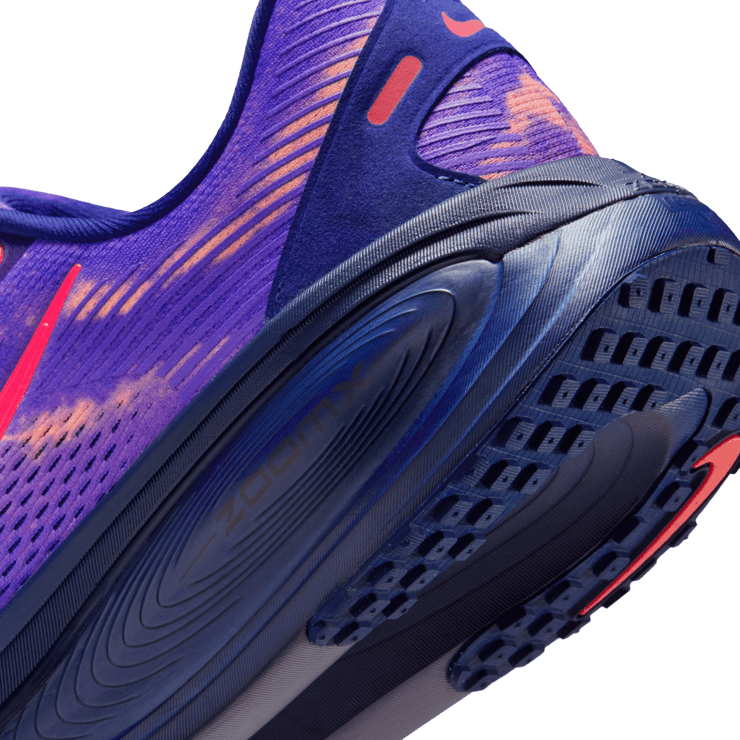 Nike Vomero 18 Indigo Burst Angle 6