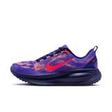 Nike Vomero 18 Indigo Burst Angle 2