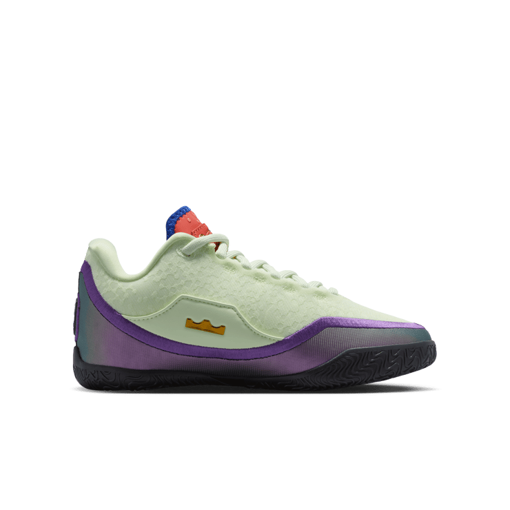 Nike LeBron 23 Green With Envy (GS) Angle 4