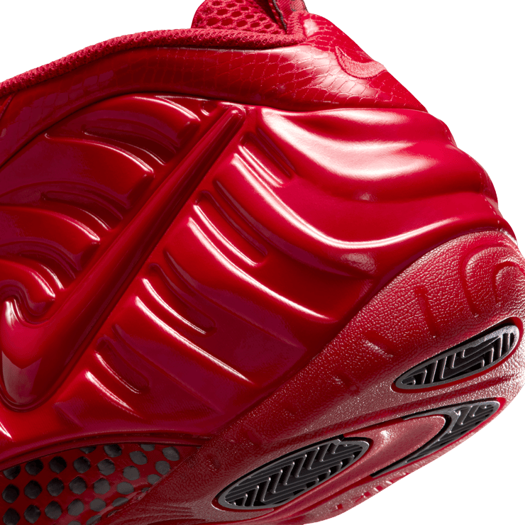 Nike Air Foamposite Pro Gym Red Angle 7