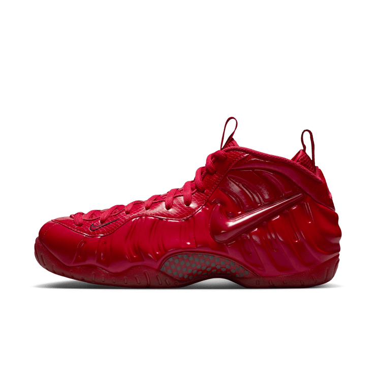 Nike Air Foamposite Pro Gym Red Angle 0