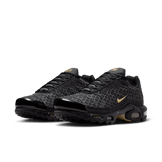 Nike Air Max Plus Honey  Angle 4