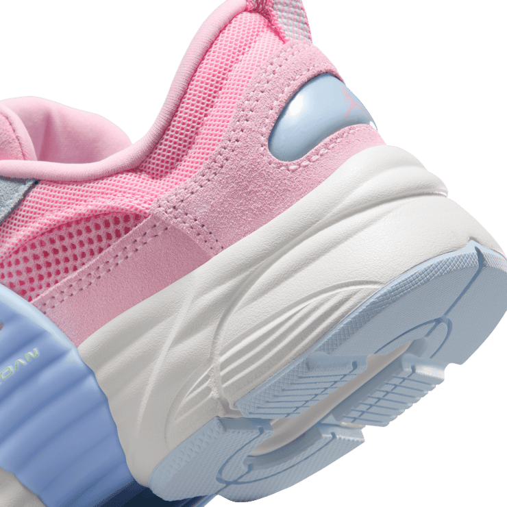 Jordan Trunner O/S Valentine's Day (GS) Angle 4