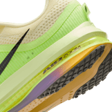 Nike Pegasus Premium Alabaster Volt Angle 8