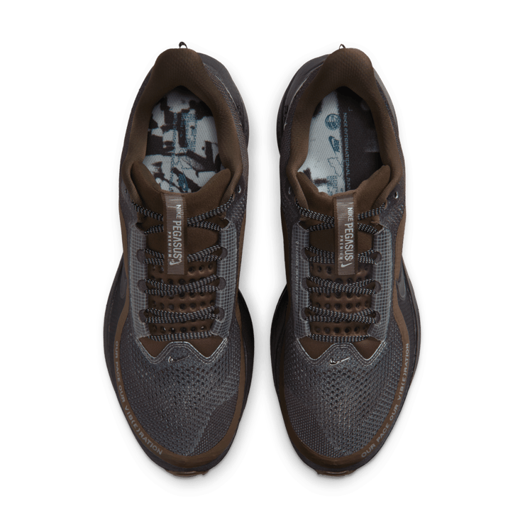 Nike Pegasus Premium Our Pace, Our Vib(e)ration Angle 6