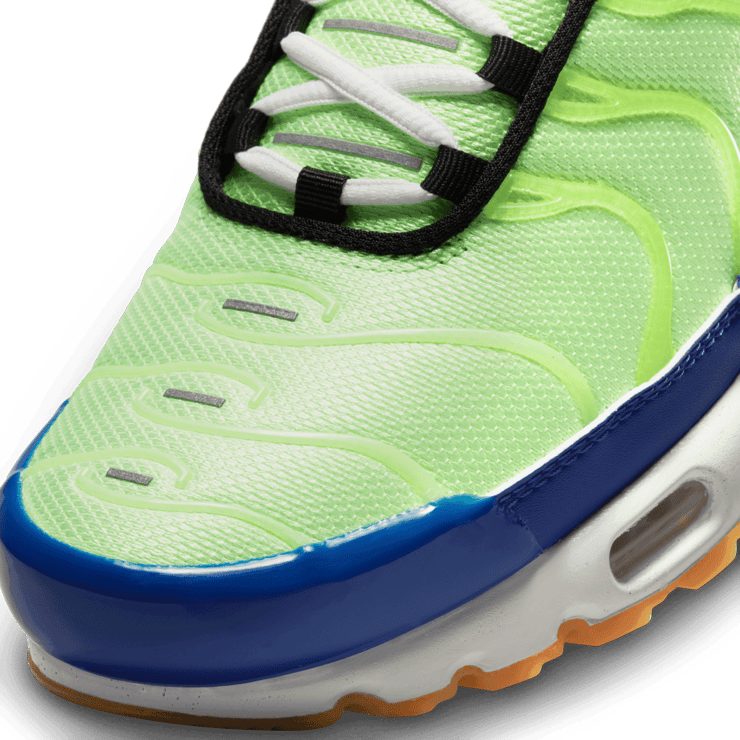 Nike Air Max Plus Barometer Angle 5