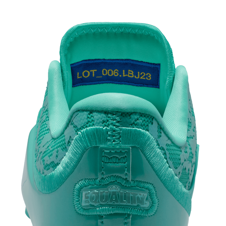 Nike LeBron 23 Honor the King (GS) Angle 11