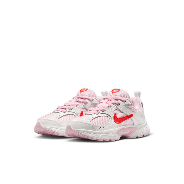 Nike V5 RNR Valentine's Day (PS) Angle 3