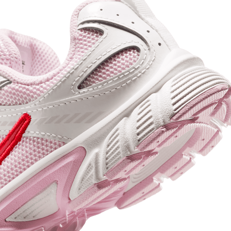 Nike V5 RNR Valentine's Day (PS) Angle 8