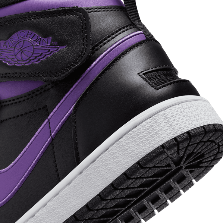 Air Jordan 1 High Flyease Bright Violet Angle 5