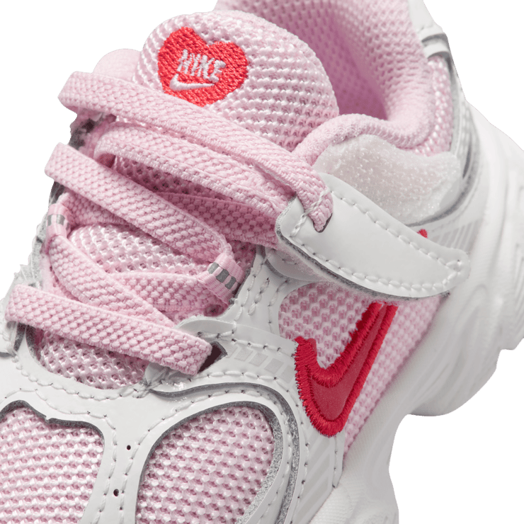 Nike V5 RNR Valentine's Day (TD)  Angle 7