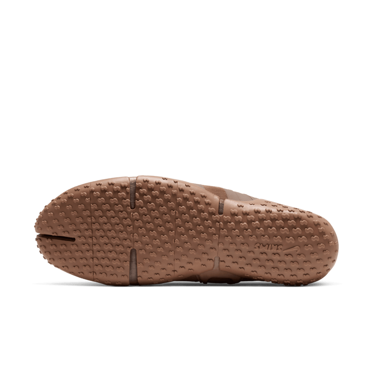 NikeSKIMS Rift Mesh Archaeo Brown Angle 4