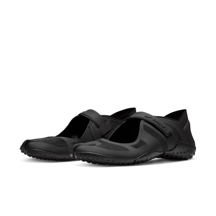 NikeSKIMS Rift Mesh Black Angle 0
